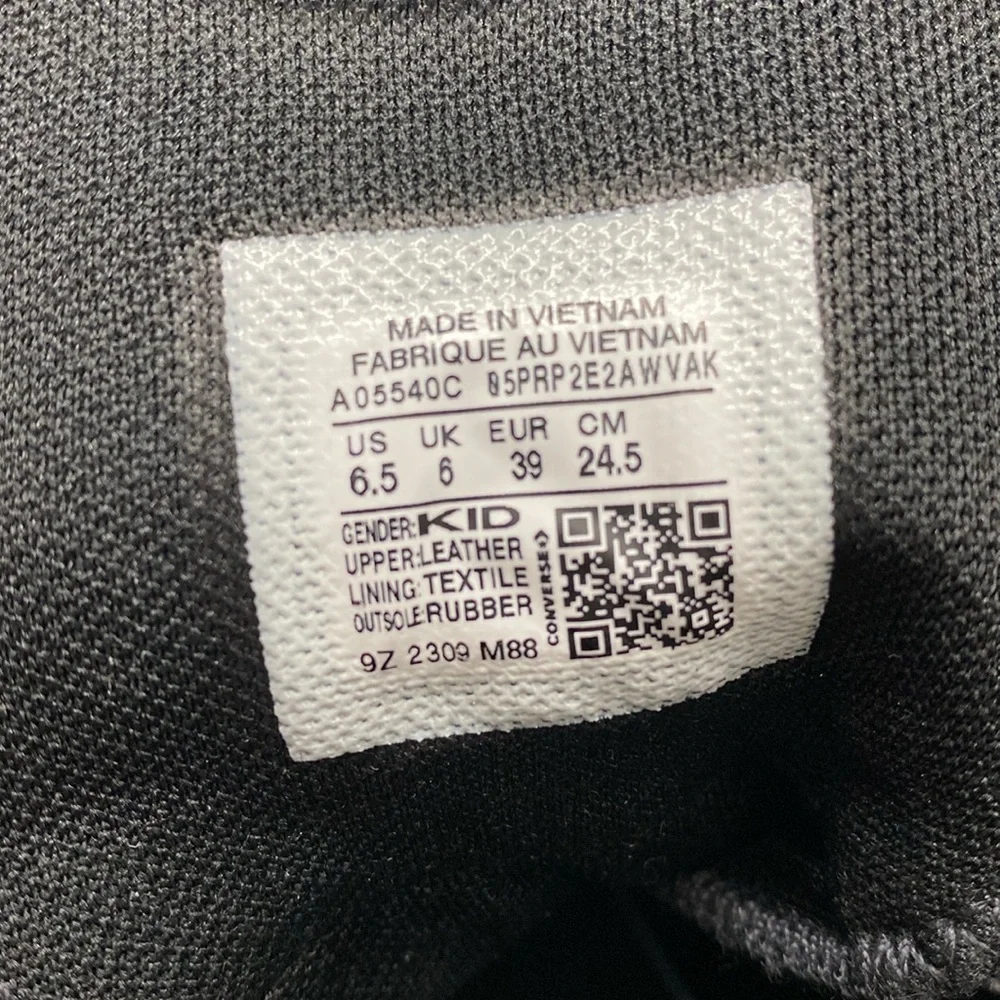 CONVERSE CTAS LUGGED LIFT HI BRAND 🔥 NEW